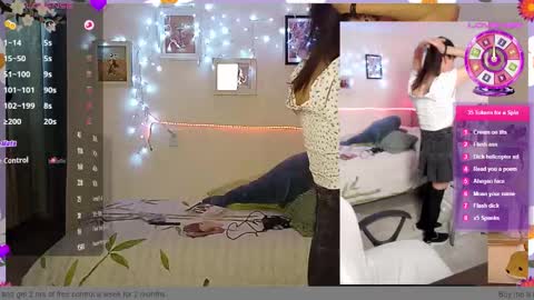 Snapshot of yana_secretroom chatting on 01-10-26, 12:34 Yana online show from 01-10-26, 12:34