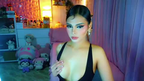 Snapshot of yang_audreylone chatting on 07-20-26, 09:28 YANG AUDREY LONE online show from 07-20-26, 09:28