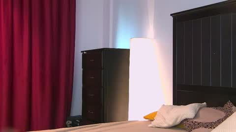 yanira_ass_ online show from 09-15-25, 04:56