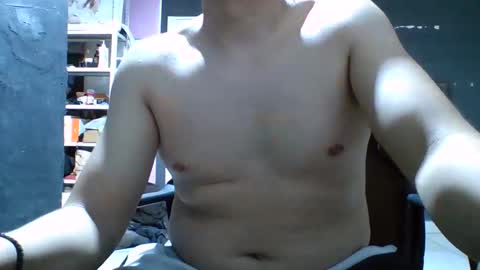 yankoloco92 online show from 04-14-26, 01:22