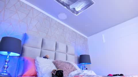 Yara Bliss  online show from 03-06-26, 08:27