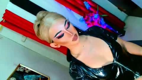 miss yasii online show from 10-27-25, 05:28