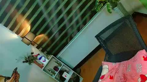 miss yasii online show from 04-20-26, 03:59