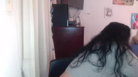 yasmin_love85 online show from 04-23-26, 02:08