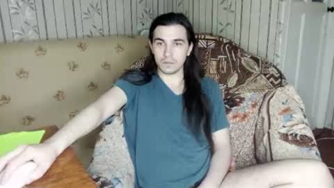 Snapshot of yatocka chatting on 06-11-26, 06:44 Sven online show from 06-11-26, 06:44