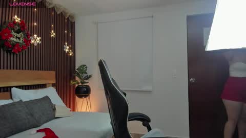 yaya23x online show from 12-21-25, 03:02