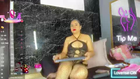 yaya____ online show from 01-08-26, 04:37