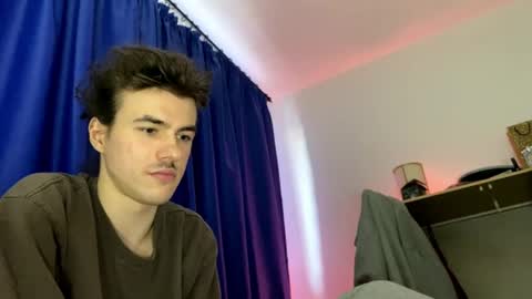 yayay333 online show from 04-24-26, 02:30