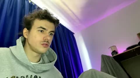 yayay333 online show from 04-25-26, 11:24