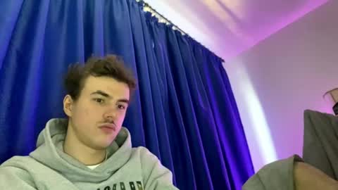 yayay333 online show from 04-25-26, 01:41