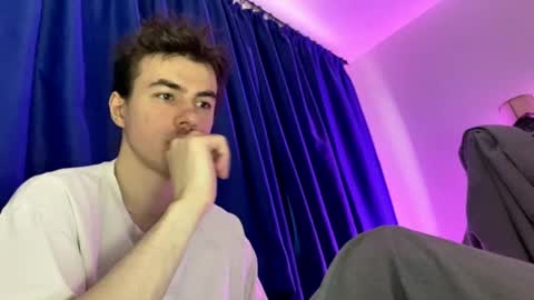 yayay333 online show from 04-26-26, 05:05