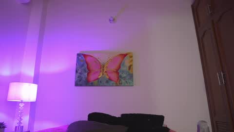 Snapshot of yayoi_cresp18 chatting on 05-04-26, 06:59 yayoi_cresp18 online show from 05-04-26, 06:59