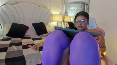  YazminJenner  online show from 04-11-26, 08:07