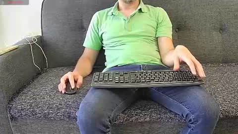 Snapshot of ydk7 chatting on 06-14-26, 01:24 Maxi online show from 06-14-26, 01:24