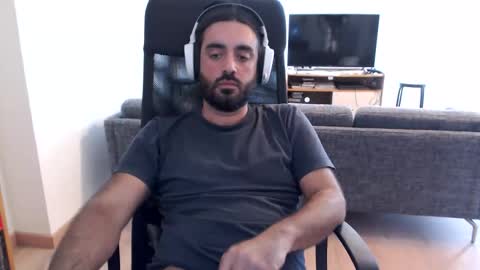 yeeaahoo online show from 09-18-25, 04:42