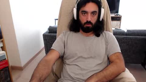 yeeaahoo online show from 10-29-25, 09:44