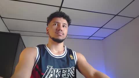 Snapshot of yeff_stone chatting on 10-15-25, 11:49 yeff online show from 10-15-25, 11:49