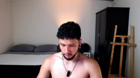 Snapshot of yeff_stone chatting on 06-24-26, 12:31 yeff online show from 06-24-26, 12:31