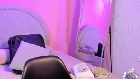 yeika_foxy online show from 05-30-26, 11:40