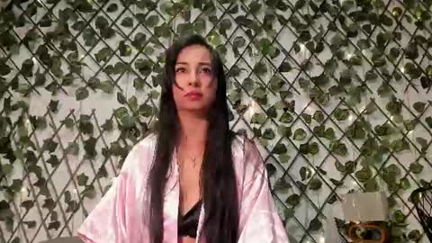 Snapshot of yeilylopez chatting on 07-08-26, 11:15 Yeily online show from 07-08-26, 11:15