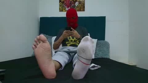 yeisongomezz online show from 11-22-25, 11:59