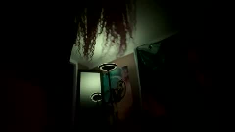 Snapshot of yelladaniella chatting on 03-17-26, 07:23 Ella Ts online show from 03-17-26, 07:23