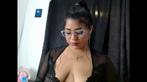 yelly online show from 06-19-26, 02:27