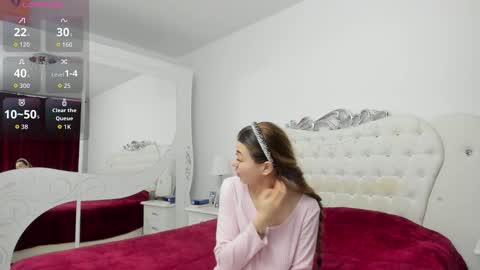 yennefer13 online show from 01-09-26, 09:27