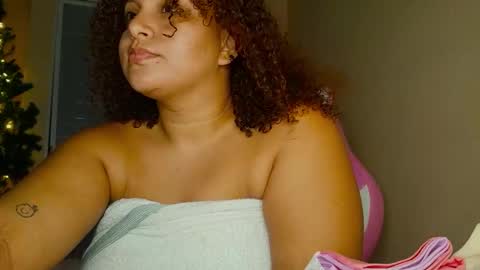 YERA  online show from 12-20-25, 01:45