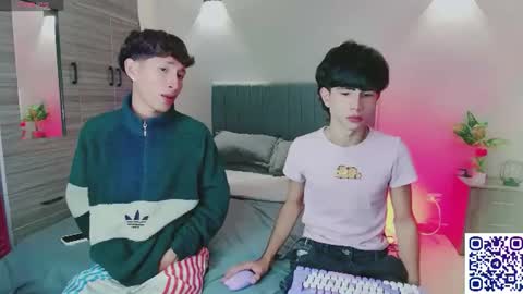 Snapshot of yeremmy_twink chatting on 08-04-26, 06:43 yeremmy_twink online show from 08-04-26, 06:43