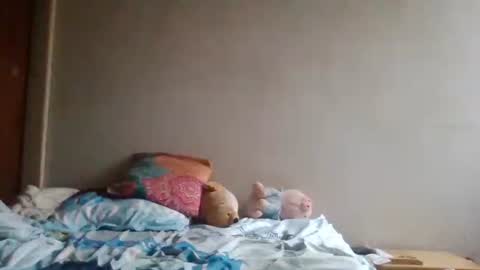 Snapshot of yeshuaaa999 chatting on 01-14-26, 02:33 yeshuaaa999 online show from 01-14-26, 02:33