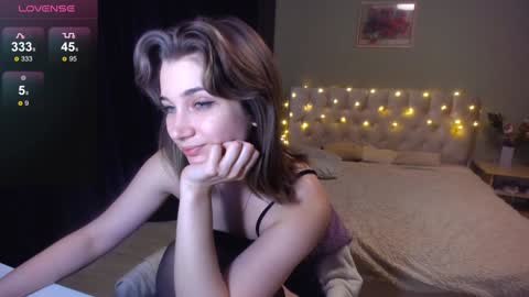 Sofie online show from 01-22-25, 07:34