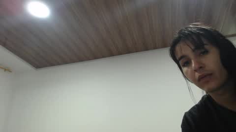 yessica and andres online show from 04-25-26, 02:36