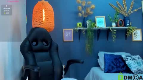 yessika_parker online show from 10-18-25, 02:36