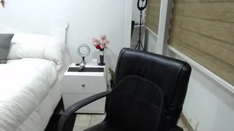 jessy online show from 02-20-25, 02:51