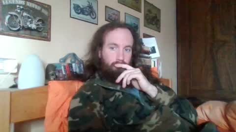 yeti_92 online show from 03-01-25, 12:34