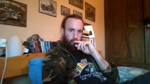 yeti_92 online show from 03-06-25, 05:11