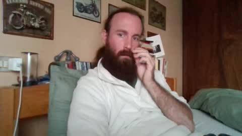 yeti_92 online show from 10-08-25, 04:04