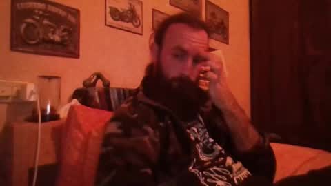 yeti_92 online show from 11-27-25, 05:37