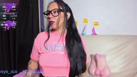 Snapshot of yeye_scs chatting on 01-12-25, 01:48 Luna online show from 01-12-25, 01:48