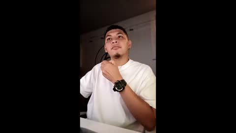  YHAN ALVAREZ25  online show from 01-14-26, 09:48