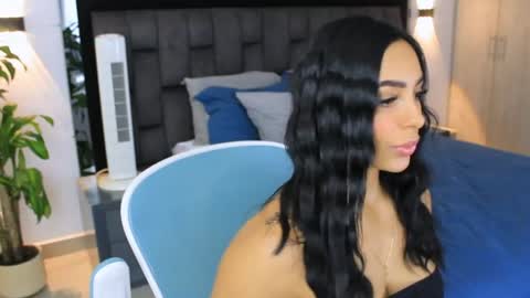 Snapshot of yikaalves chatting on 07-18-26, 10:13 Yika Alves online show from 07-18-26, 10:13