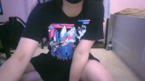 yin476 online show from 11-21-25, 03:38