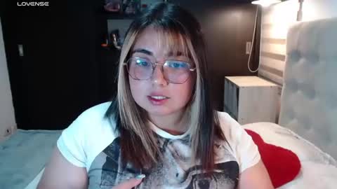 hii i am yini online show from 07-07-26, 04:37