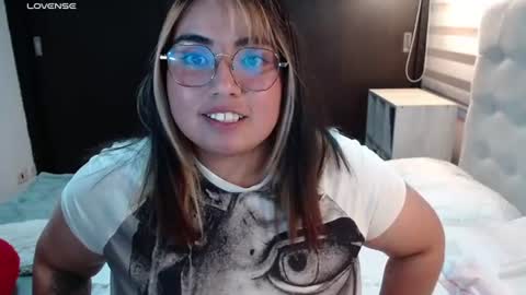 hii i am yini online show from 07-07-26, 06:47