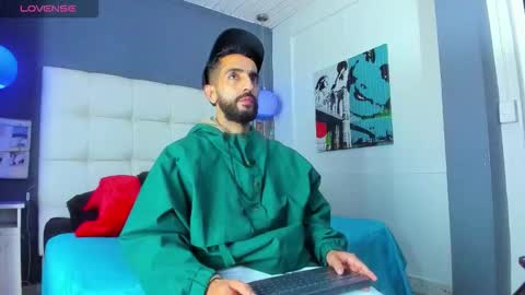 Yiyo online show from 02-03-26, 04:32