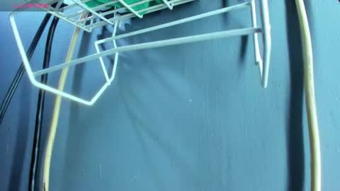 Yiyo online show from 03-21-26, 09:07