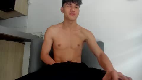 yizus_bonz online show from 06-25-26, 04:22