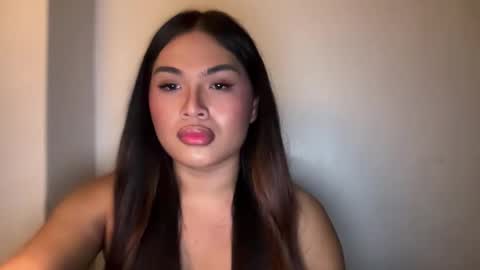 yllana love online show from 06-10-26, 10:19
