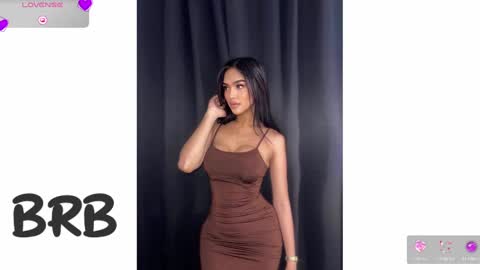 ylonagrae online show from 12-17-24, 03:06